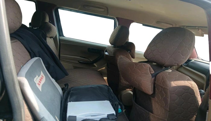 2022 Mahindra BOLERO NEO N 4, Diesel, Manual, 51,633 km, interior