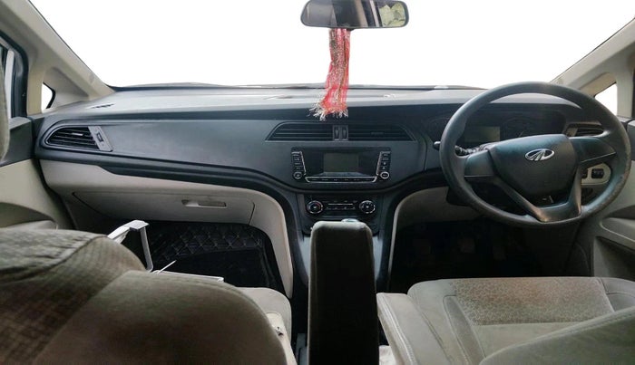 2018 Mahindra MARAZZO M4 7 STR, Diesel, Manual, 67,710 km, interior