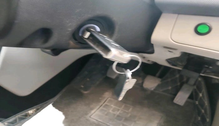 2018 Mahindra MARAZZO M4 7 STR, Diesel, Manual, 67,710 km, interior