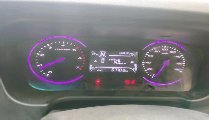 2018 Mahindra MARAZZO M4 7 STR, Diesel, Manual, 67,710 km, interior