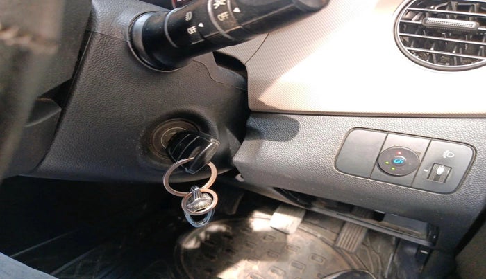 2018 Hyundai Grand i10 MAGNA 1.2 KAPPA VTVT, CNG, Manual, 50,324 km, interior