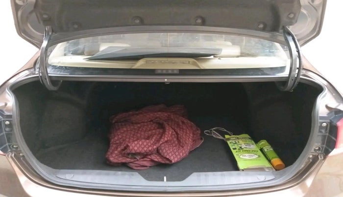 2018 Maruti Ciaz ALPHA 1.5 SHVS PETROL, Petrol, Manual, 24,926 km, exterior