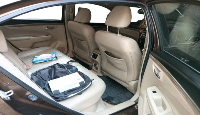 2018 Maruti Ciaz ALPHA 1.5 SHVS PETROL, Petrol, Manual, 24,926 km, interior