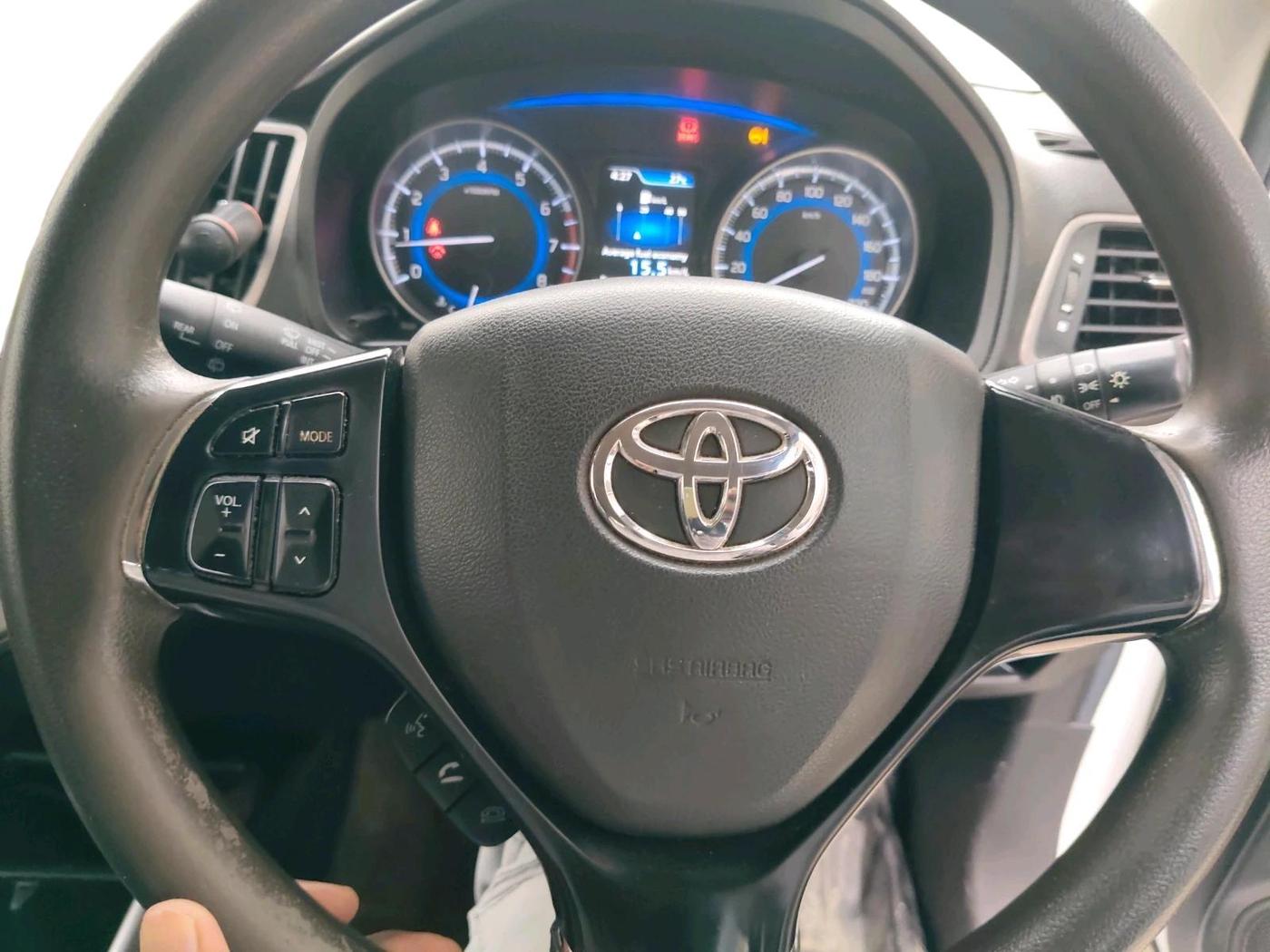 2021 Toyota Glanza G, Petrol, Manual, 1,04,084 km, interior