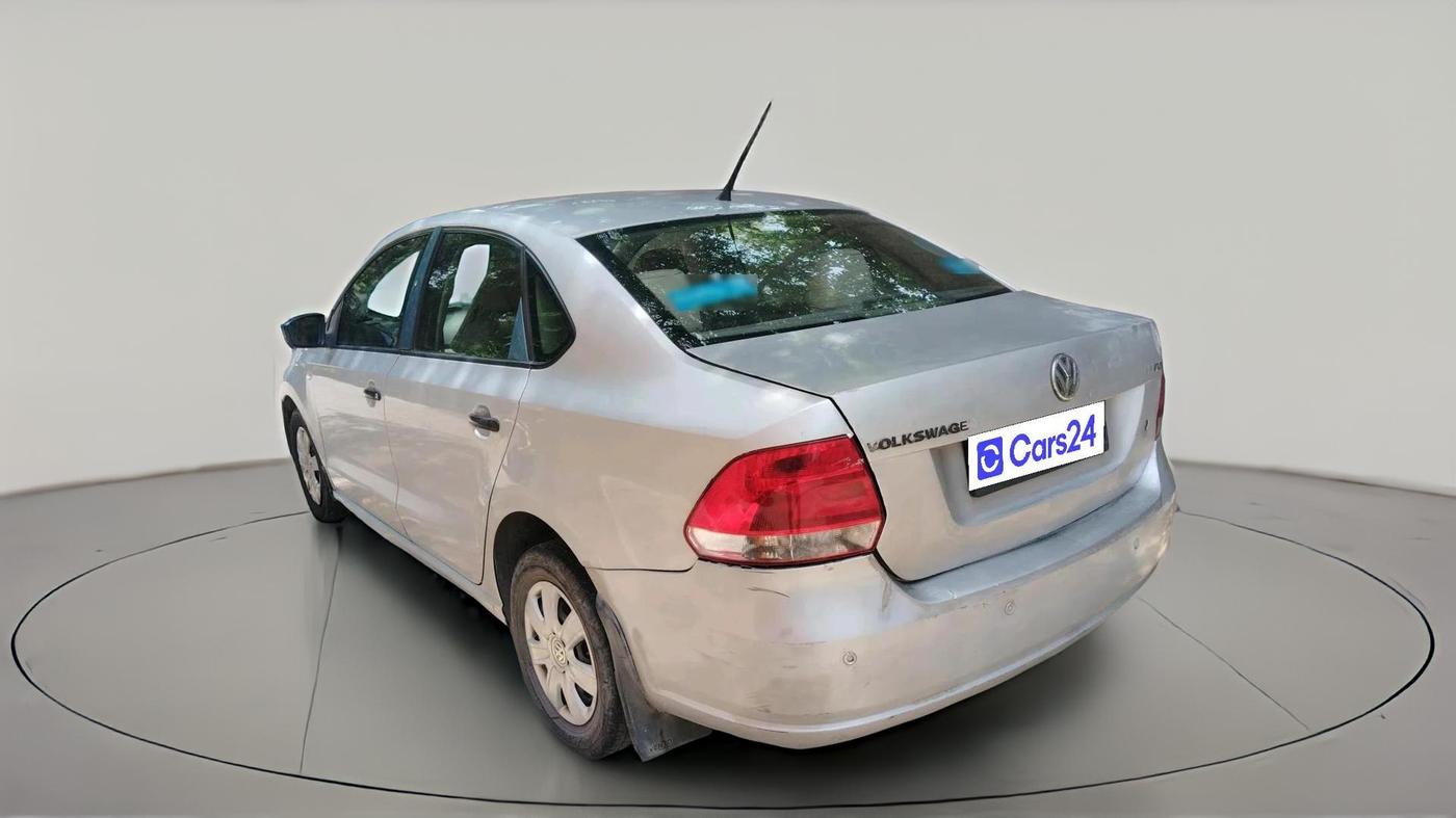 2011 Volkswagen Vento TRENDLINE 1.6, Petrol, Manual, 90,896 km, exterior