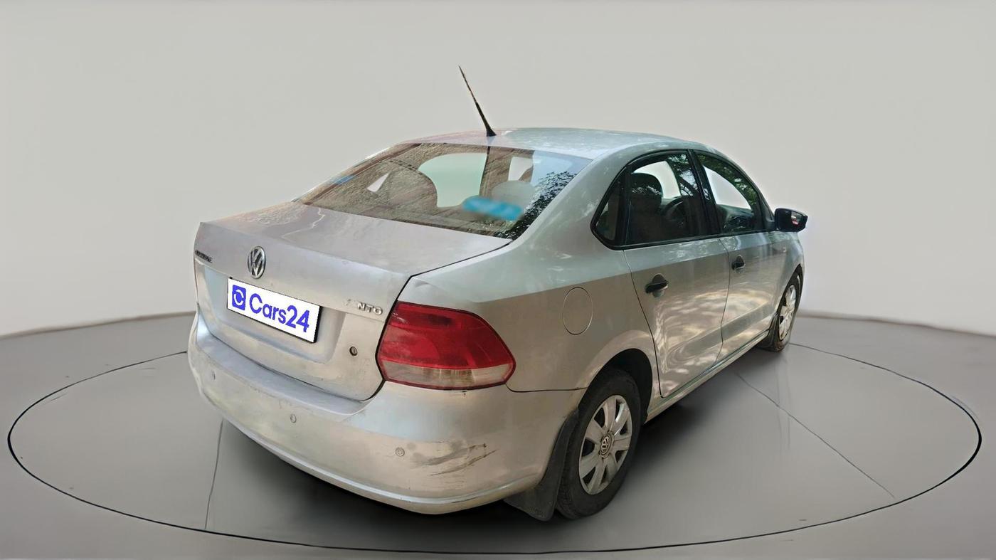 2011 Volkswagen Vento TRENDLINE 1.6, Petrol, Manual, 90,896 km, exterior