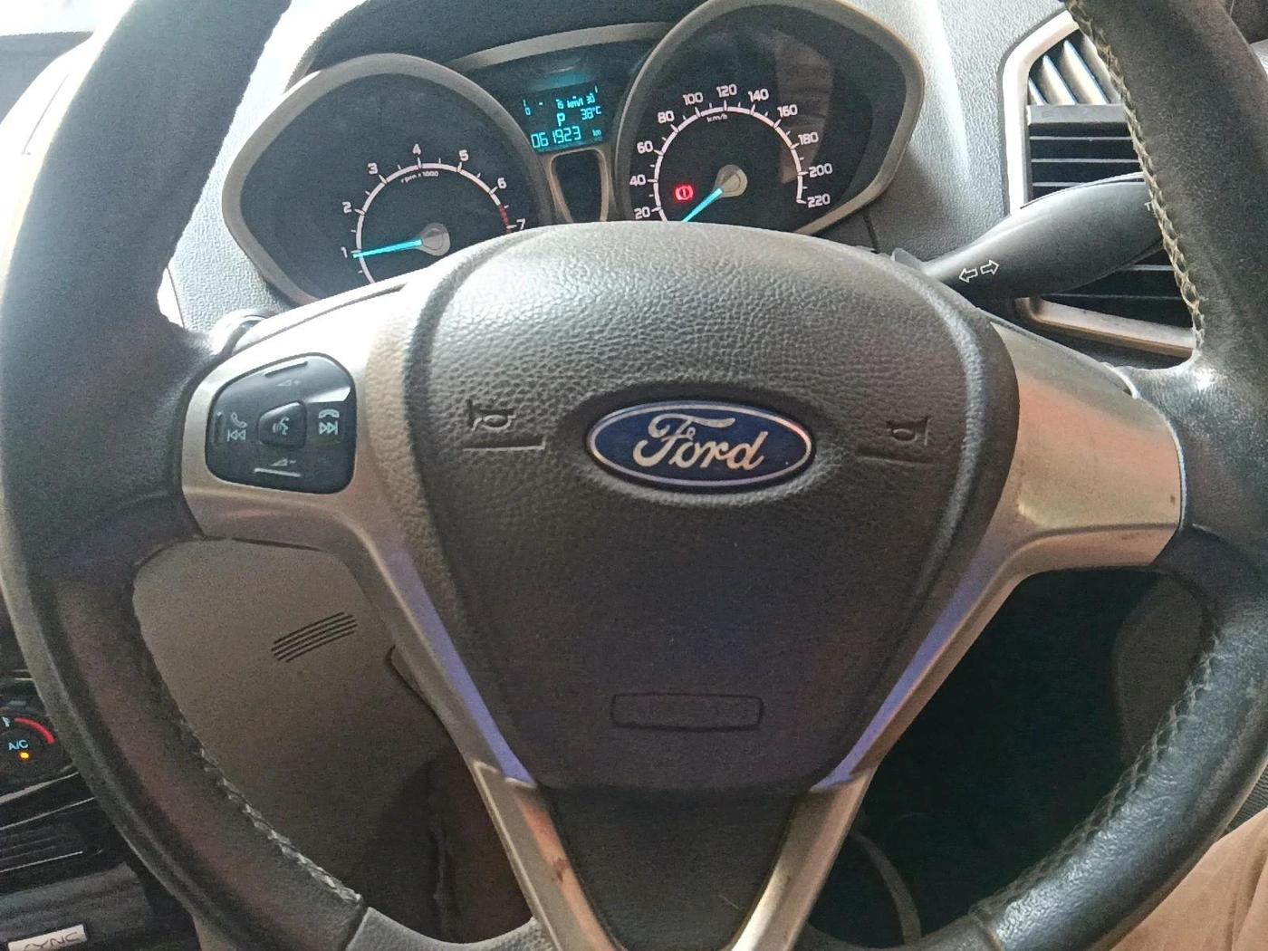 2016 Ford Ecosport TITANIUM 1.5L PETROL AT, Petrol, Automatic, 61,925 km, interior