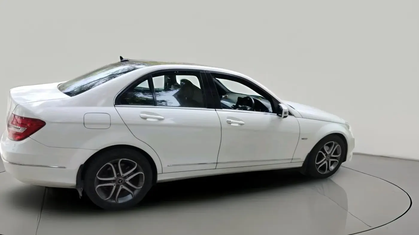 2011 Mercedes Benz C Class 200 CGI AVANTGARDE, Petrol, Automatic, 64,317 km, exterior
