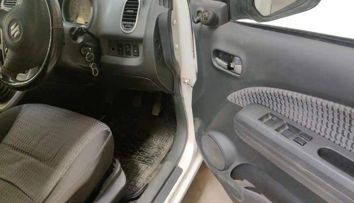2014 Maruti Ritz VXI, Petrol, Manual, 89,114 km, interior