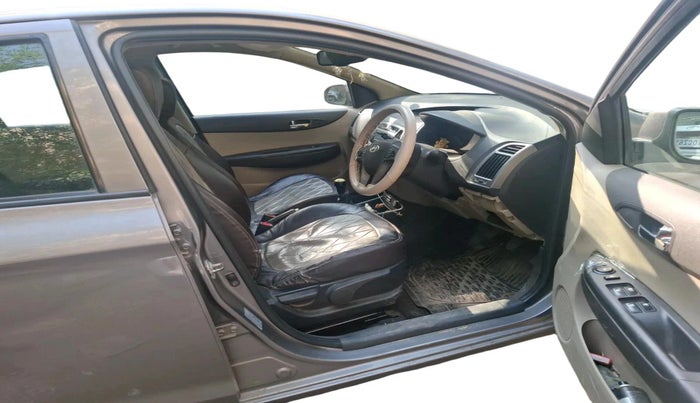 2012 Hyundai i20 ASTA 1.2, Petrol, Manual, 54,217 km, interior