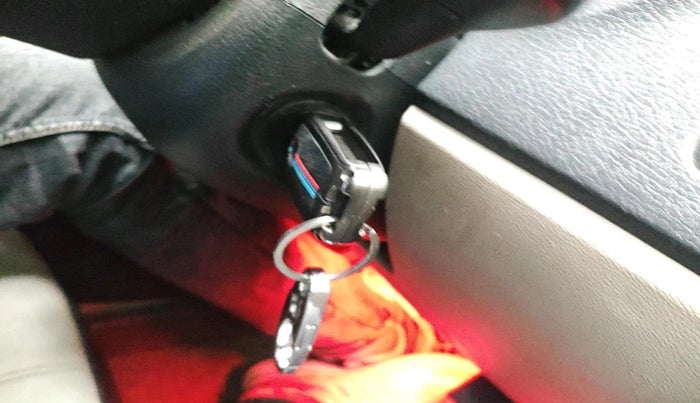 2014 Volkswagen Polo COMFORTLINE 1.2L PETROL, Petrol, Manual, 73,160 km, interior