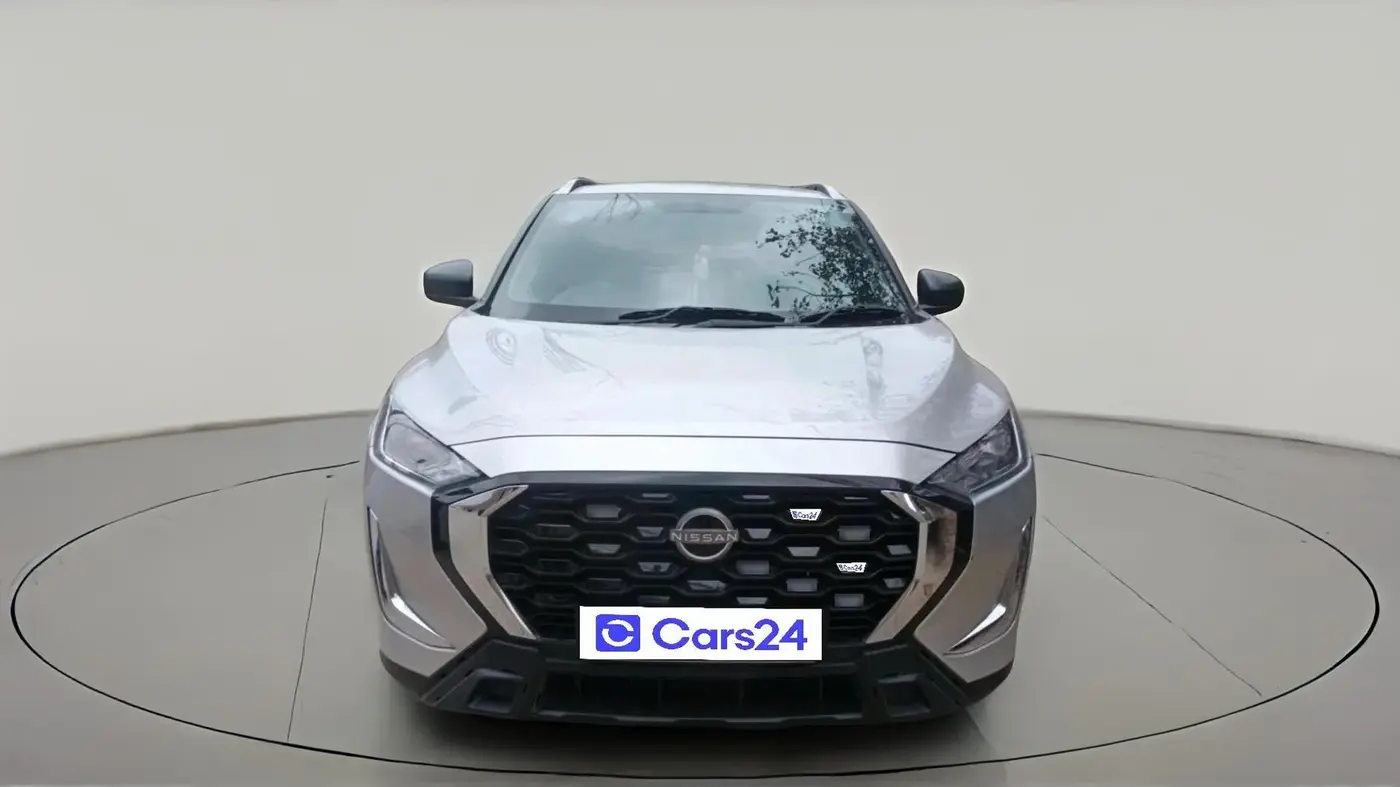 2025 Nissan MAGNITE Visia B4D 1.0 Petrol MT, CNG, Manual, 6,250 km, exterior