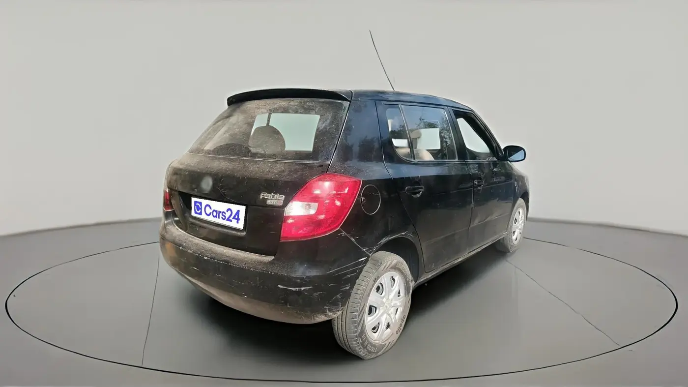 2011 Skoda Fabia AMBITION 1.2 MPI, Petrol, Manual, 64,515 km, exterior