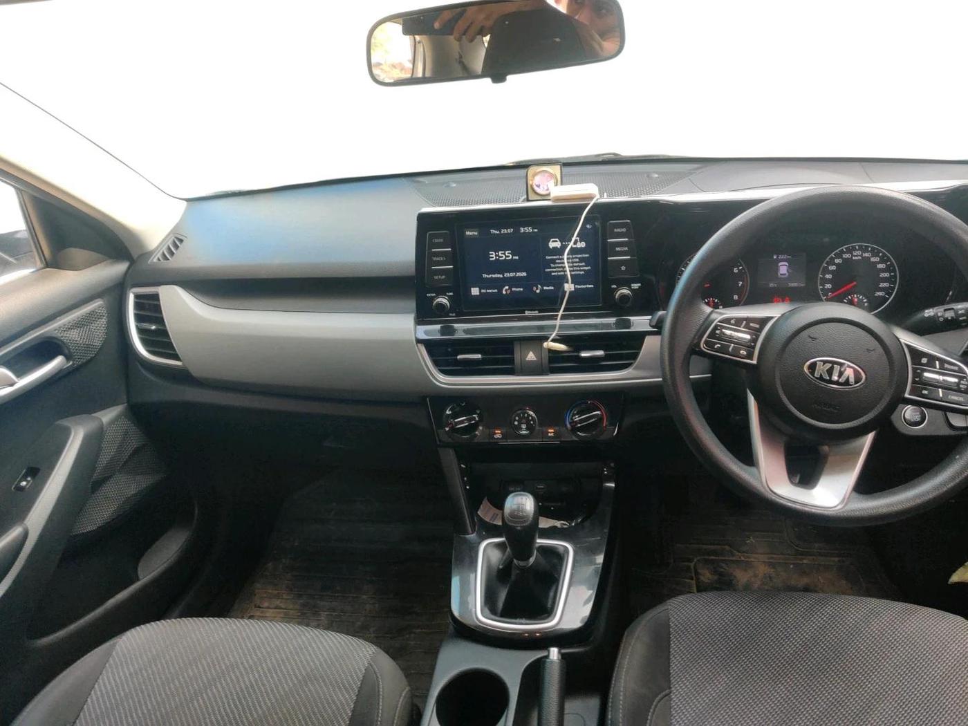 2019 KIA SELTOS HTK PLUS 1.5, Petrol, Manual, 59,951 km, interior