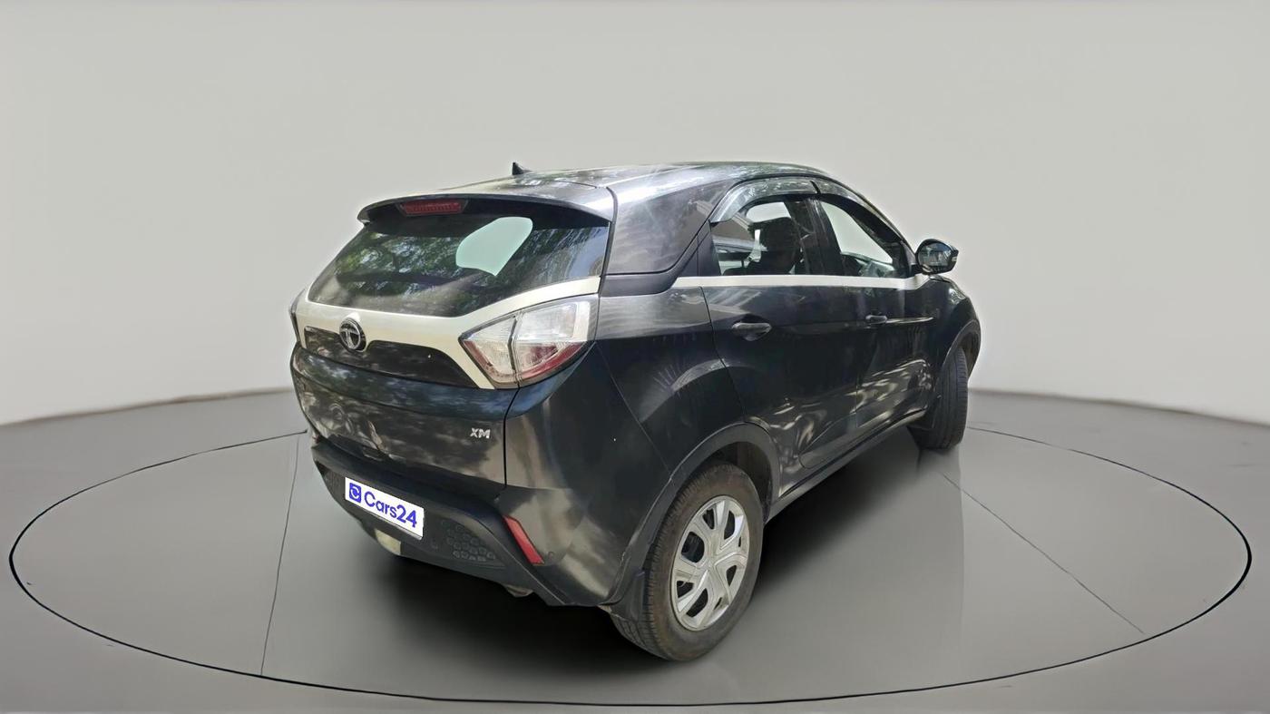 2018 Tata NEXON XM PETROL, CNG, Manual, 1,05,353 km, exterior