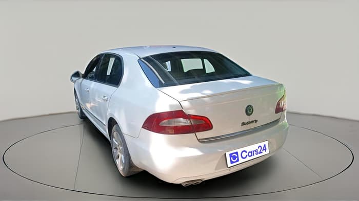 2011 Skoda Superb AMBITION 1.8 TSI MT, Petrol, Manual, 55,529 km, exterior