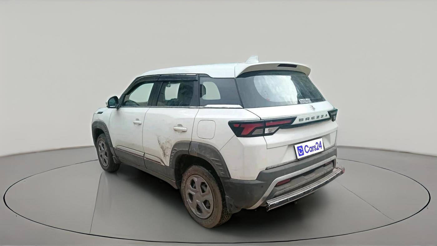 2024 Maruti BREZZA VXI, Petrol, Manual, 10,383 km, exterior