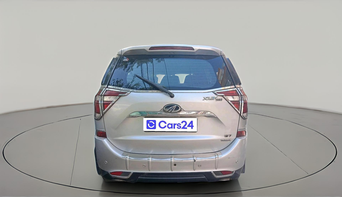 2019 Mahindra XUV500 W7 AT, Diesel, Automatic, 80,381 km, exterior