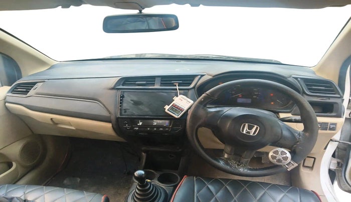 2016 Honda Amaze 1.2L I-VTEC E, CNG, Manual, 1,10,418 km, interior