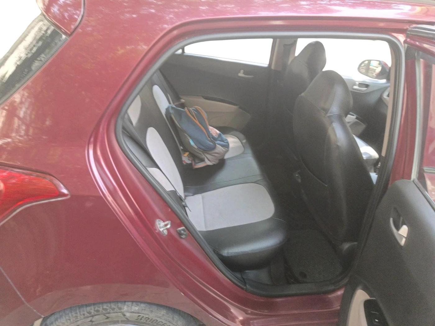 2014 Hyundai Grand i10 SPORTZ 1.2 KAPPA VTVT, Petrol, Manual, 46,328 km, interior