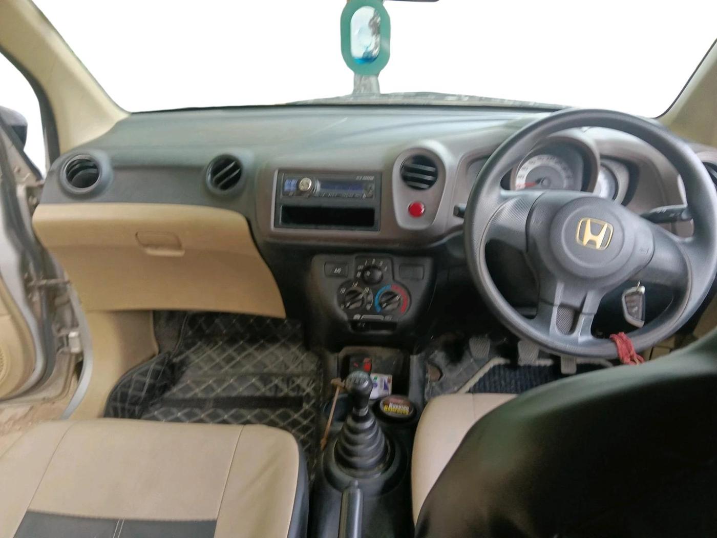 2012 Honda Brio EX MT, Petrol, Manual, 88,679 km, interior