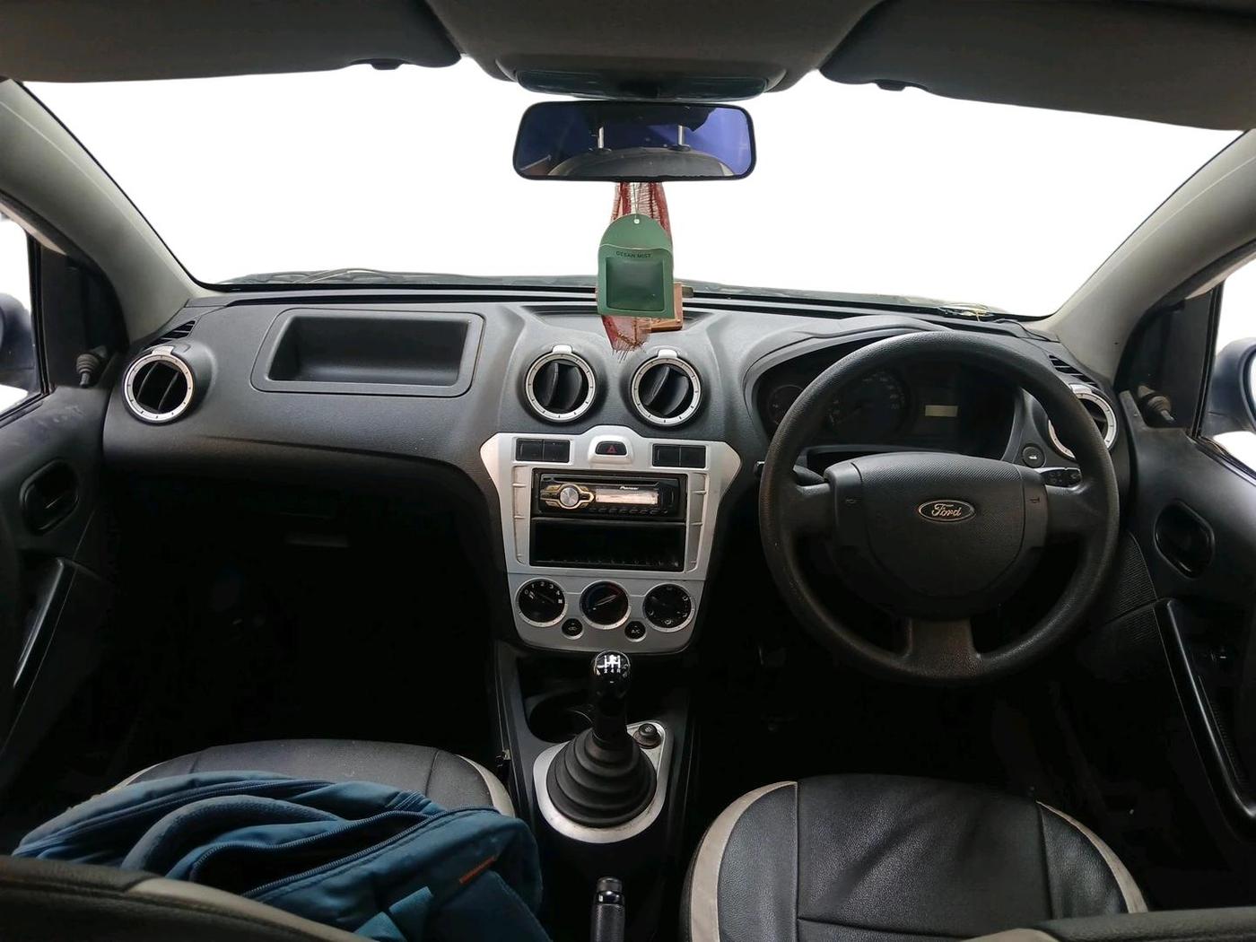 2012 Ford Figo EXI 1.2 PETROL, Petrol, Manual, 95,120 km, interior