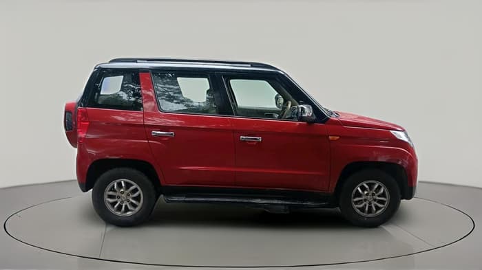 2017 Mahindra TUV300 T8, Diesel, Manual, 63,431 km, exterior