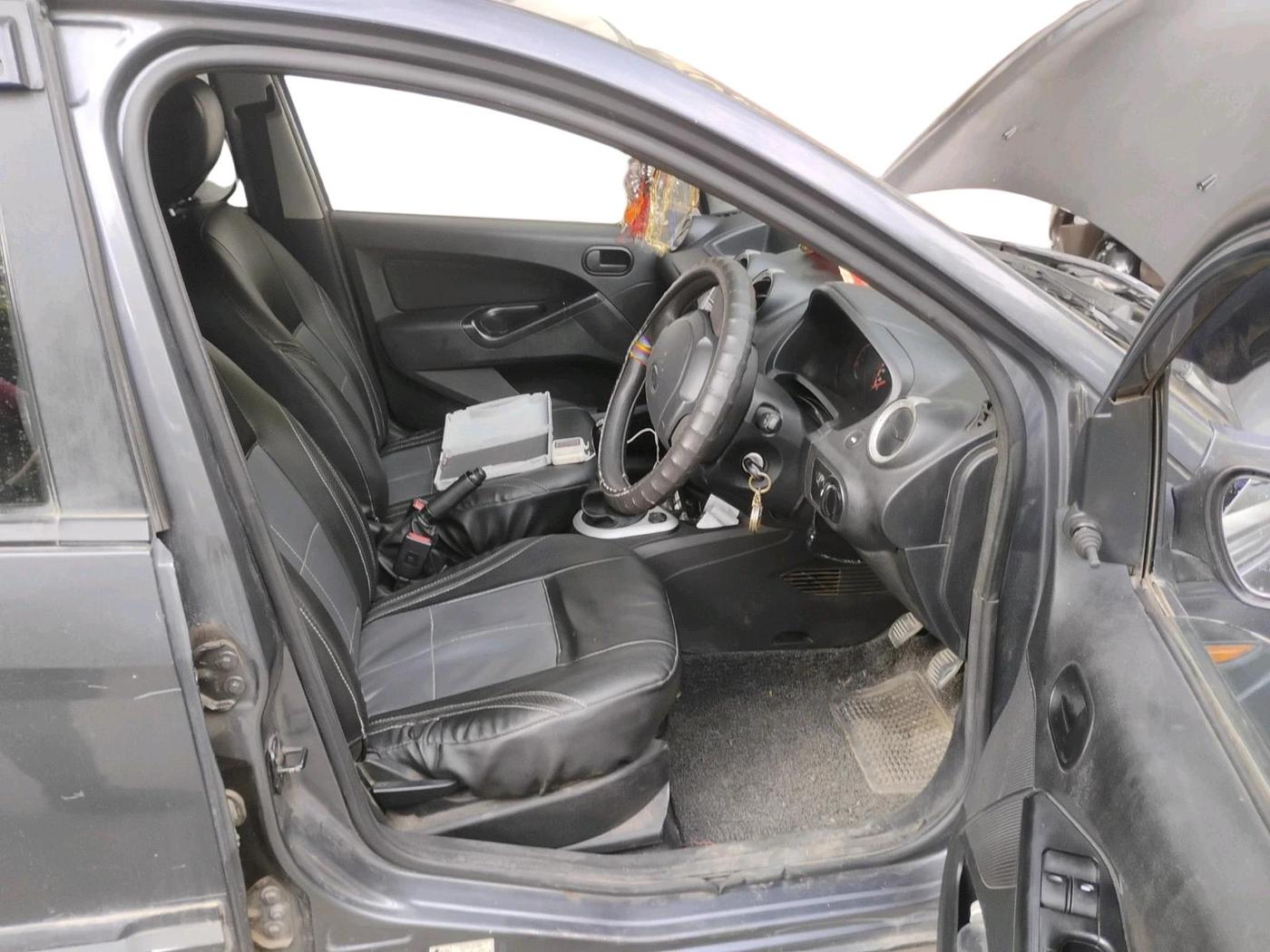 2014 Ford Figo EXI 1.2 PETROL, Petrol, Manual, 75,389 km, interior