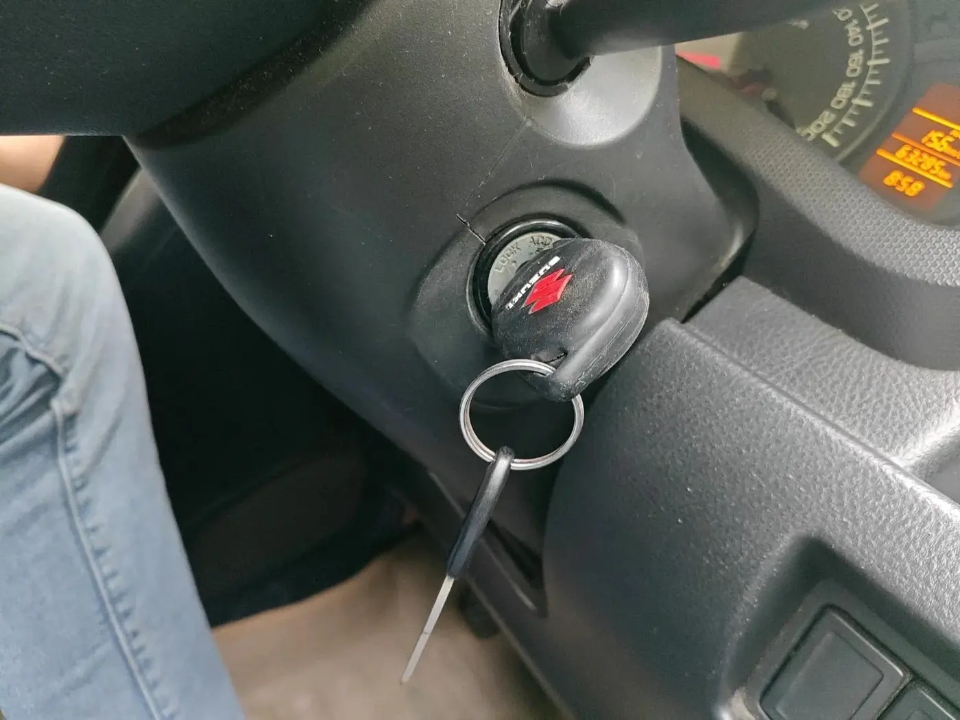 2017 Maruti Swift LXI (O), Petrol, Manual, 63,285 km, interior