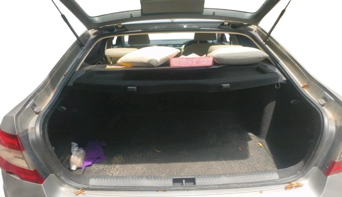 2018 Skoda Octavia 2.0 TDI L&K AT, Diesel, Automatic, 67,191 km, exterior