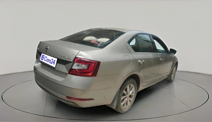 2018 Skoda Octavia 2.0 TDI L&K AT, Diesel, Automatic, 67,191 km, exterior