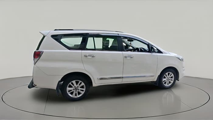 2019 Toyota Innova Crysta 2.4 VX 7 STR, Diesel, Manual, 2,09,271 km, exterior