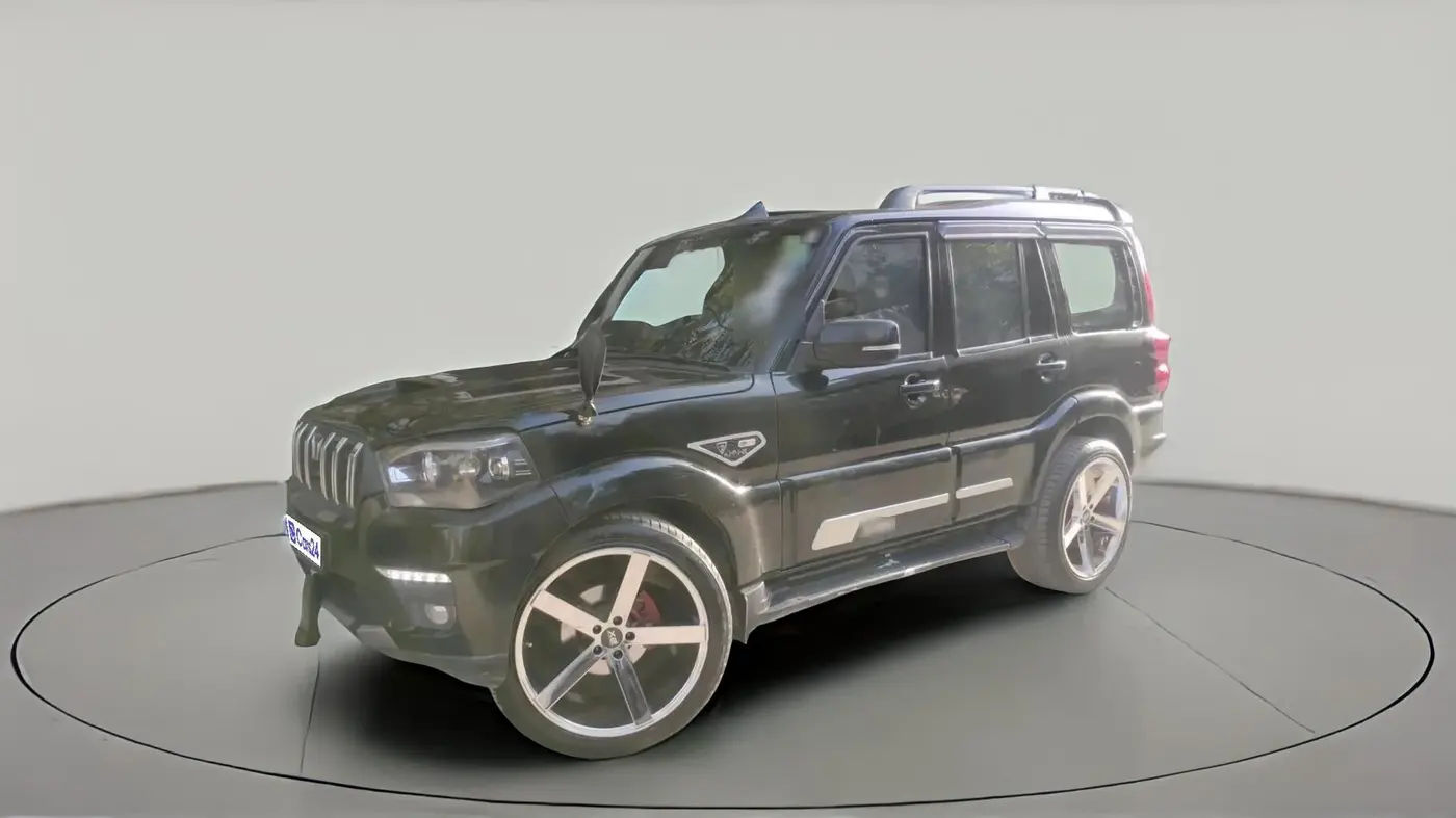 2024 Mahindra SCORPIO CLASSIC S 7STR, Diesel, Manual, 49,662 km, exterior