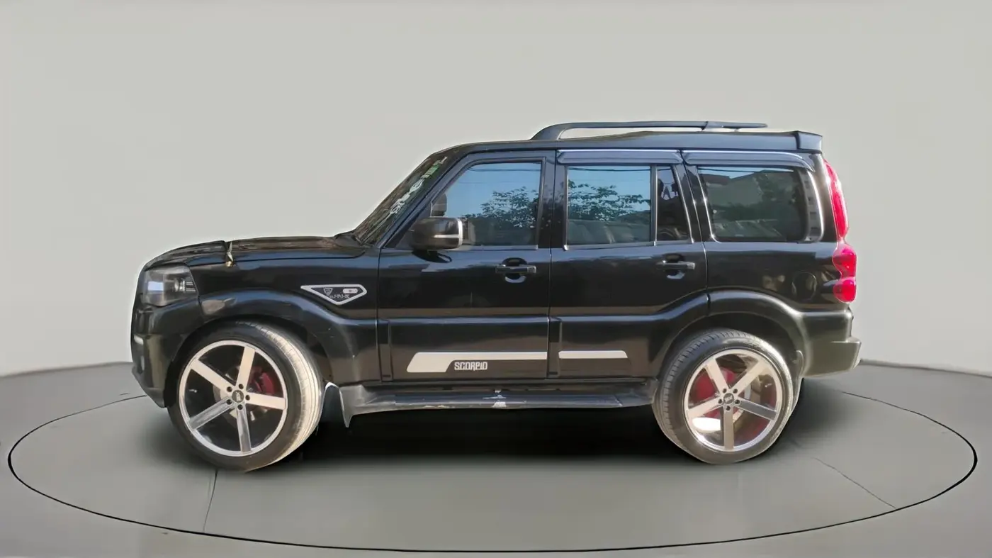 2024 Mahindra SCORPIO CLASSIC S 7STR, Diesel, Manual, 49,662 km, exterior