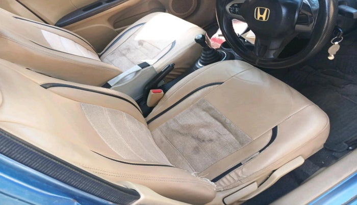 2013 Honda Amaze 1.2L I-VTEC S, Petrol, Manual, 1,80,447 km, interior
