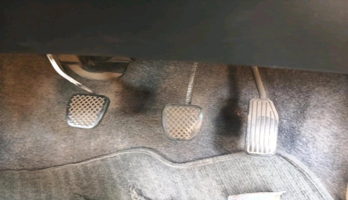 2013 Honda Amaze 1.2L I-VTEC S, Petrol, Manual, 1,80,447 km, interior