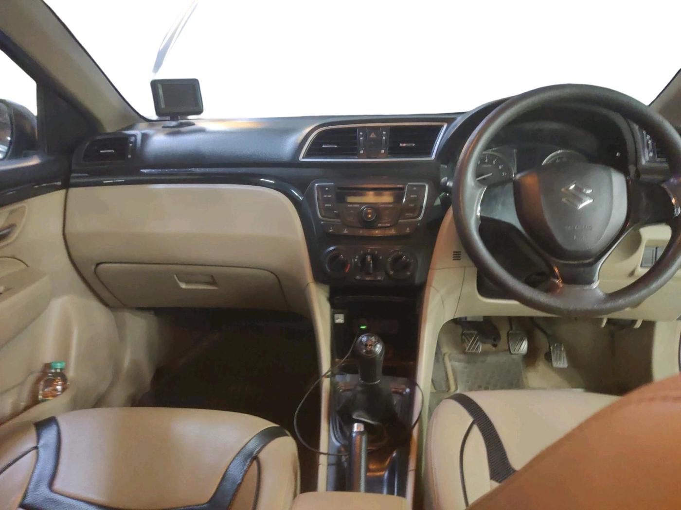 2018 Maruti Ciaz SIGMA 1.4 MT PETROL, Petrol, Manual, 1,76,254 km, interior