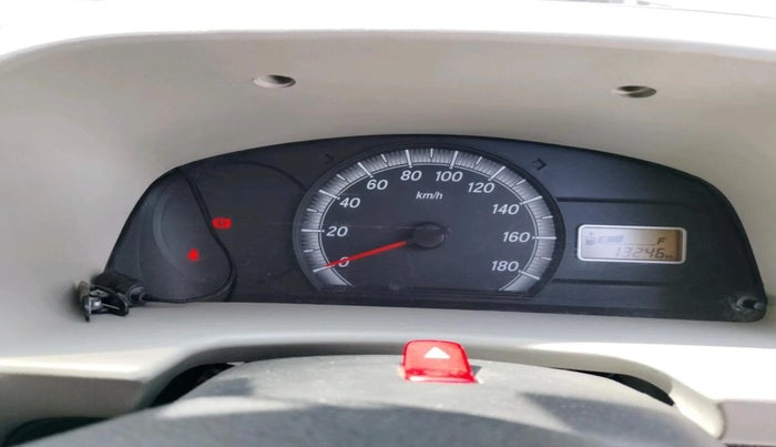 2022 Maruti Eeco 5 STR AC CNG (O), CNG, Manual, 13,246 km, interior