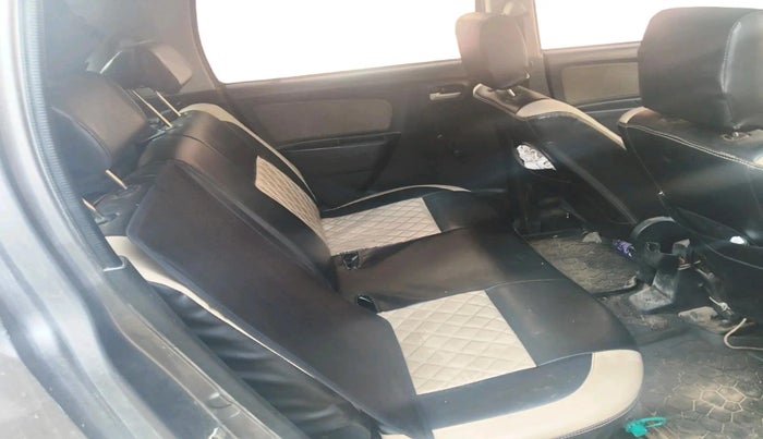 2013 Maruti Wagon R 1.0 LXI CNG, CNG, Manual, 63,945 km, interior
