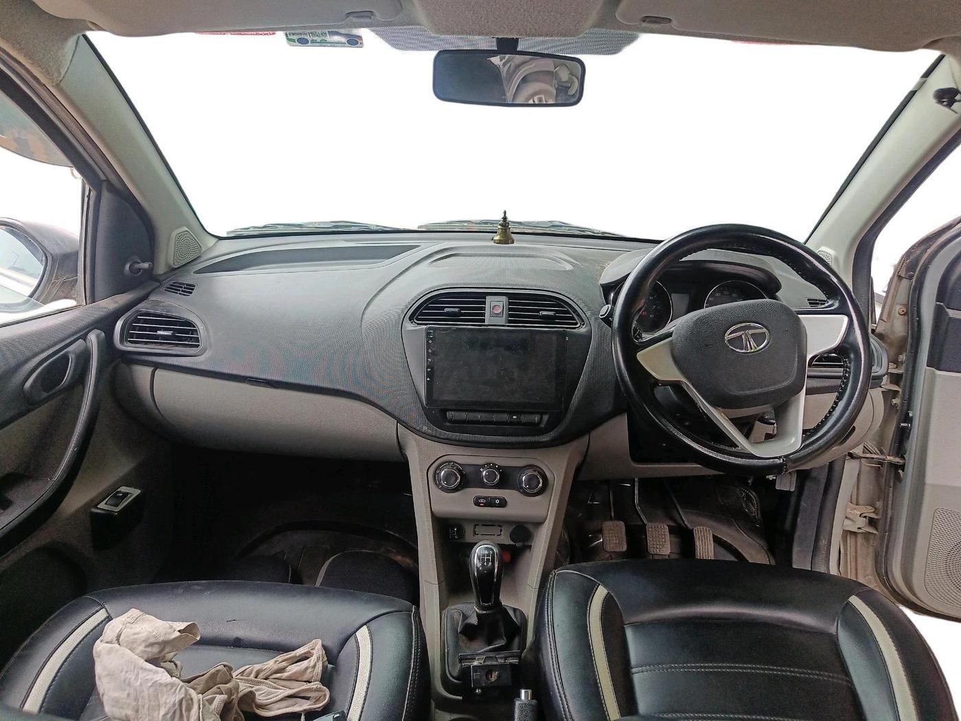 2019 Tata Tiago XE PETROL, CNG, Manual, 57,464 km, interior