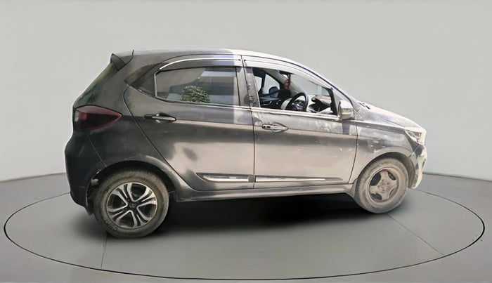 2022 Tata Tiago XZ PLUS CNG, CNG, Manual, 58,477 km, exterior