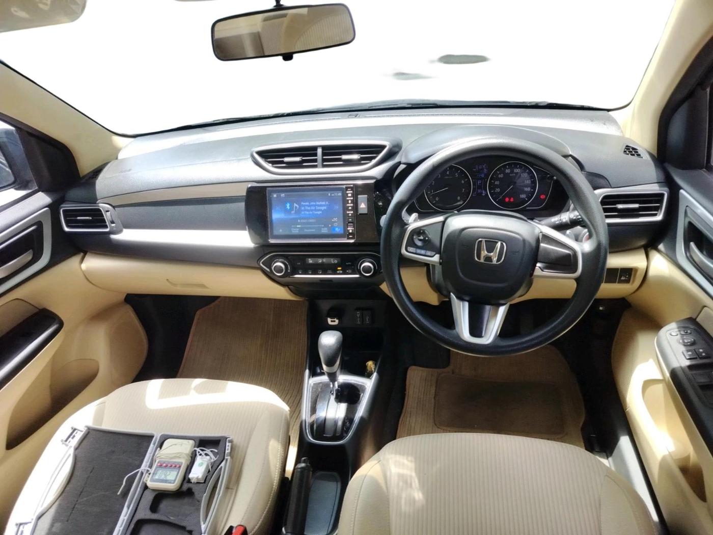 2024 Honda Amaze 1.2L I-VTEC VX CVT, Petrol, Automatic, 10,751 km, interior