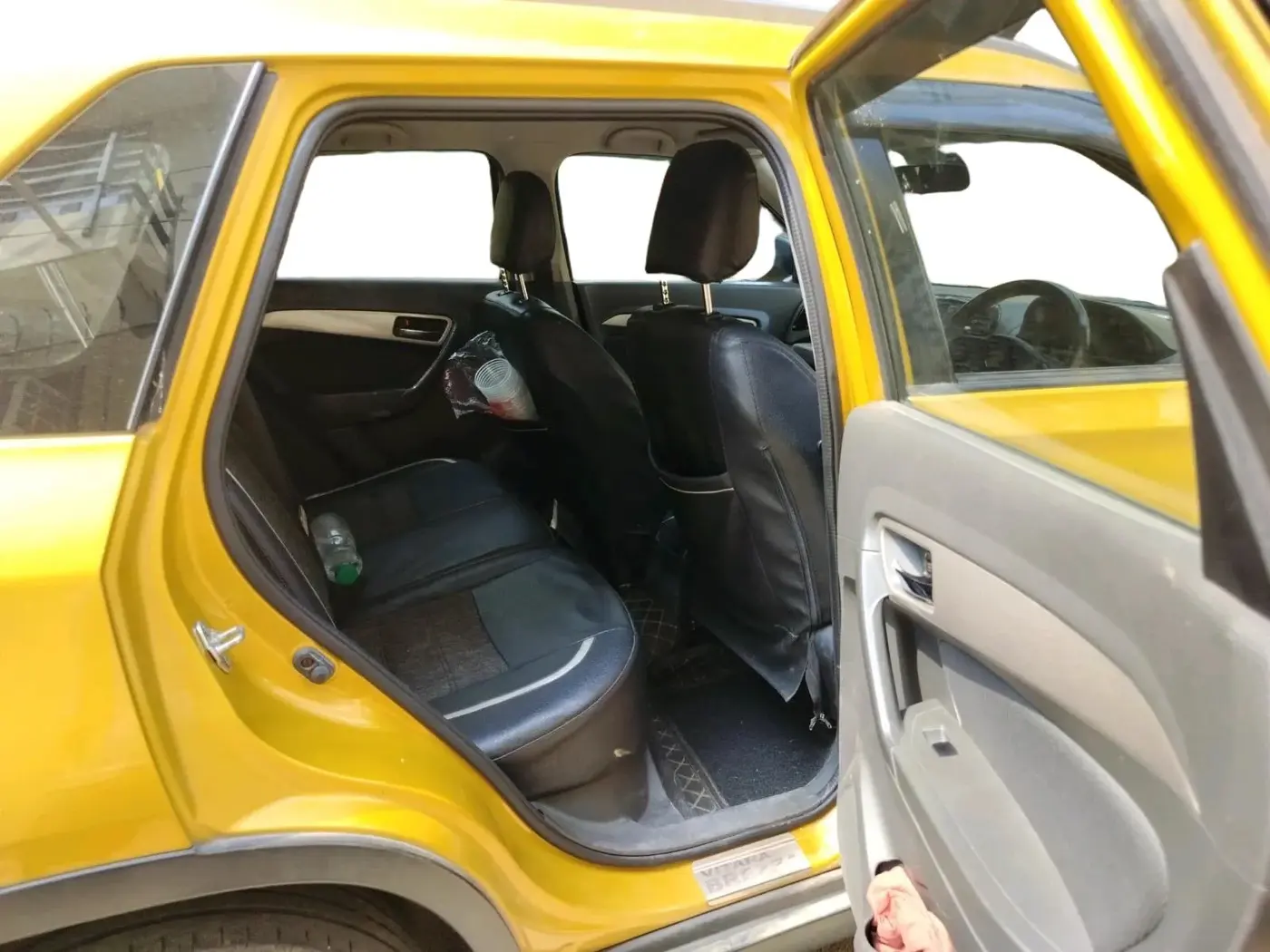 2017 Maruti Vitara Brezza ZDI, Diesel, Manual, 77,953 km, interior