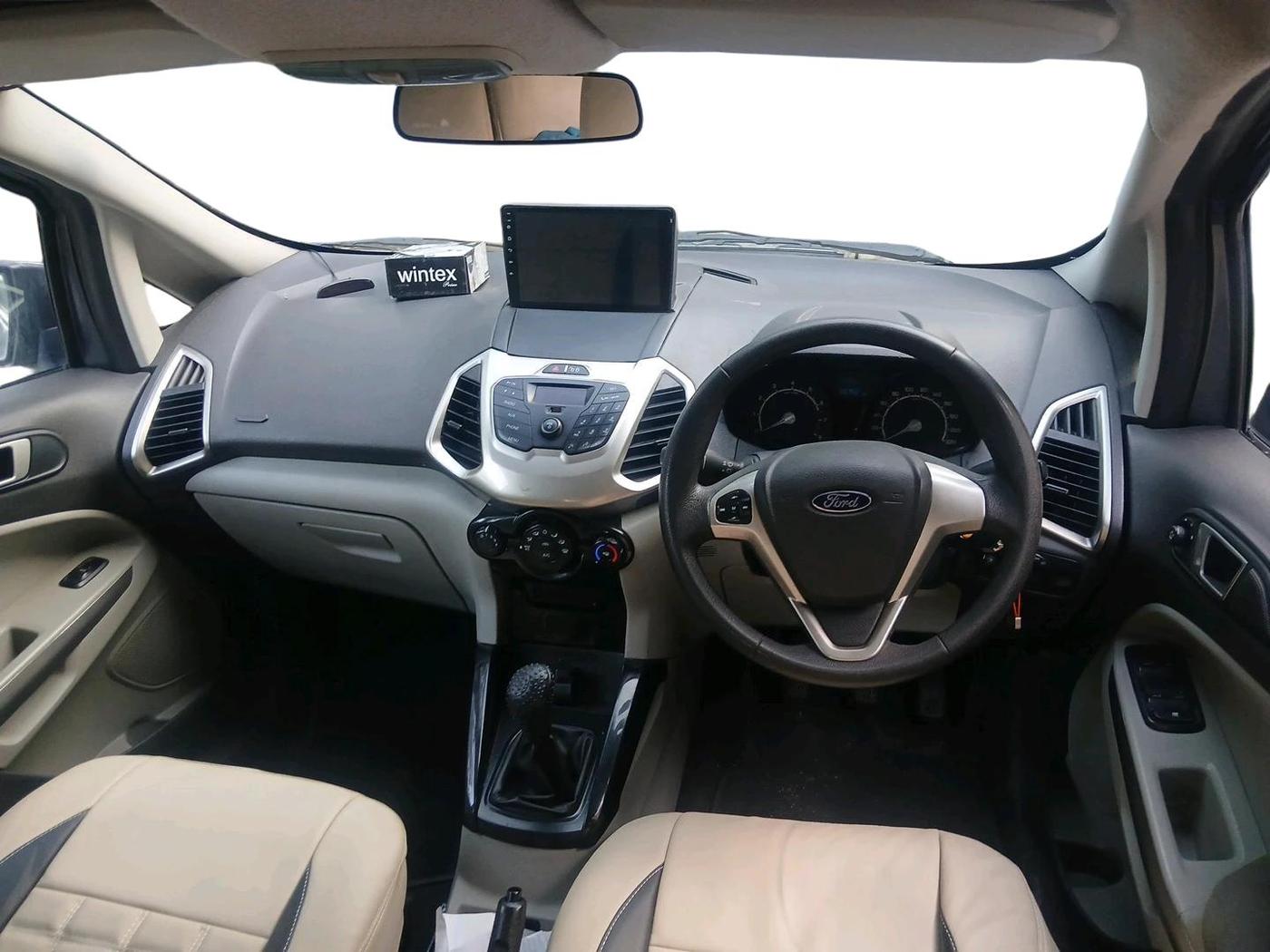 2015 Ford Ecosport TREND 1.5L PETROL, Petrol, Manual, 1,06,750 km, interior