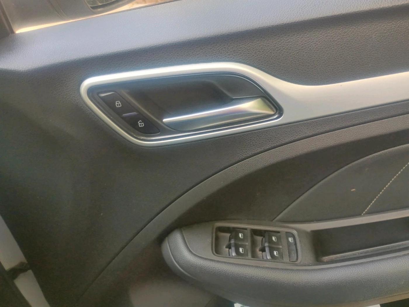 2021 MG ZS EV EXCLUSIVE, Electric, Automatic, 71,121 km, interior
