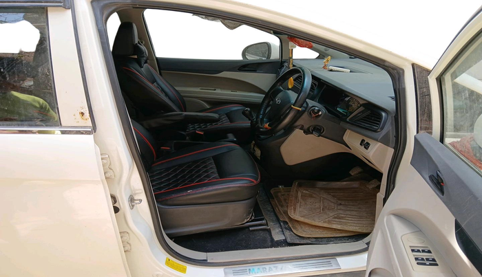 2019 Mahindra MARAZZO M2 8 STR, Diesel, Manual, 28,746 km, interior