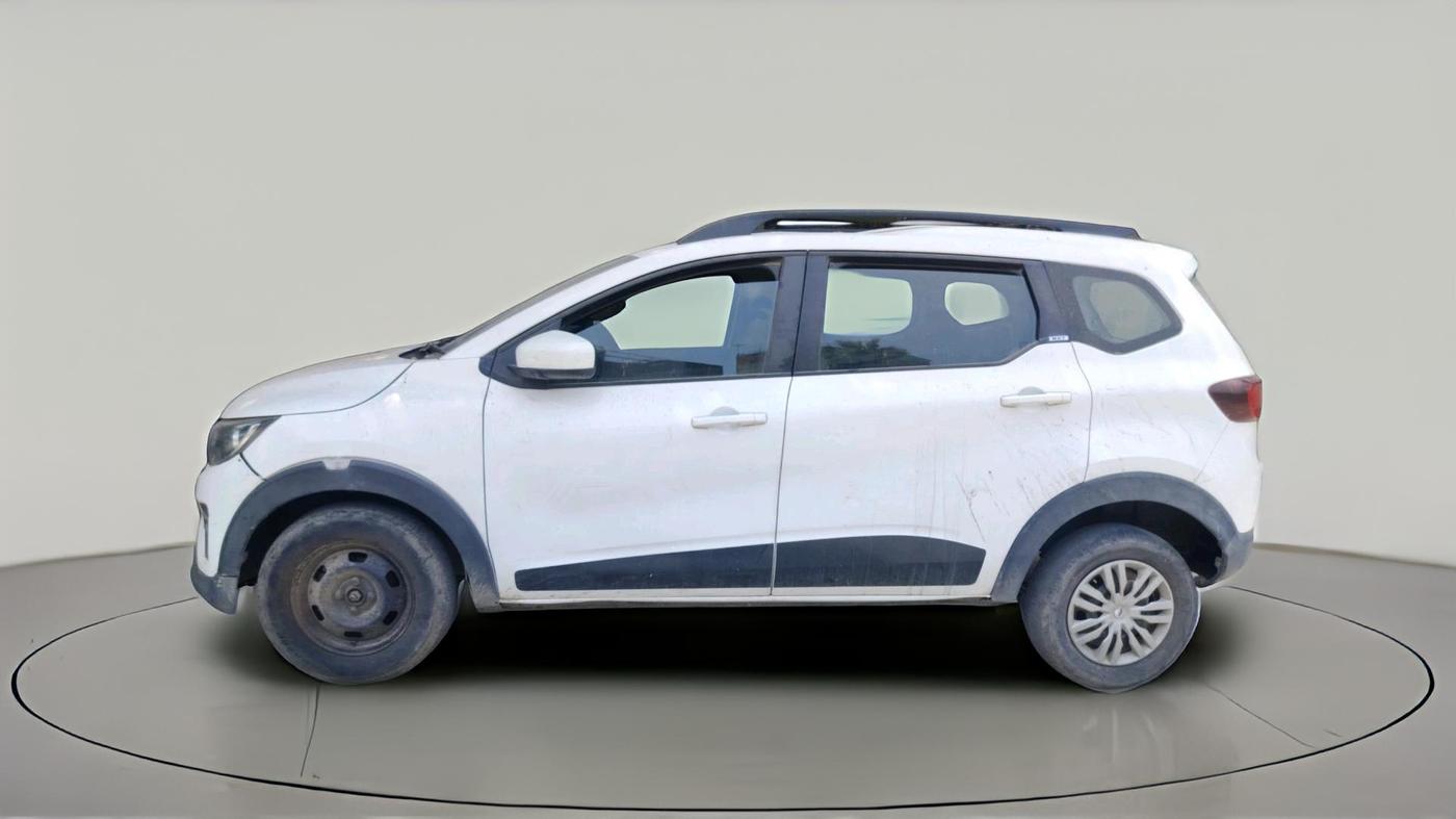 2019 Renault TRIBER RXT, Petrol, Manual, 54,826 km, exterior