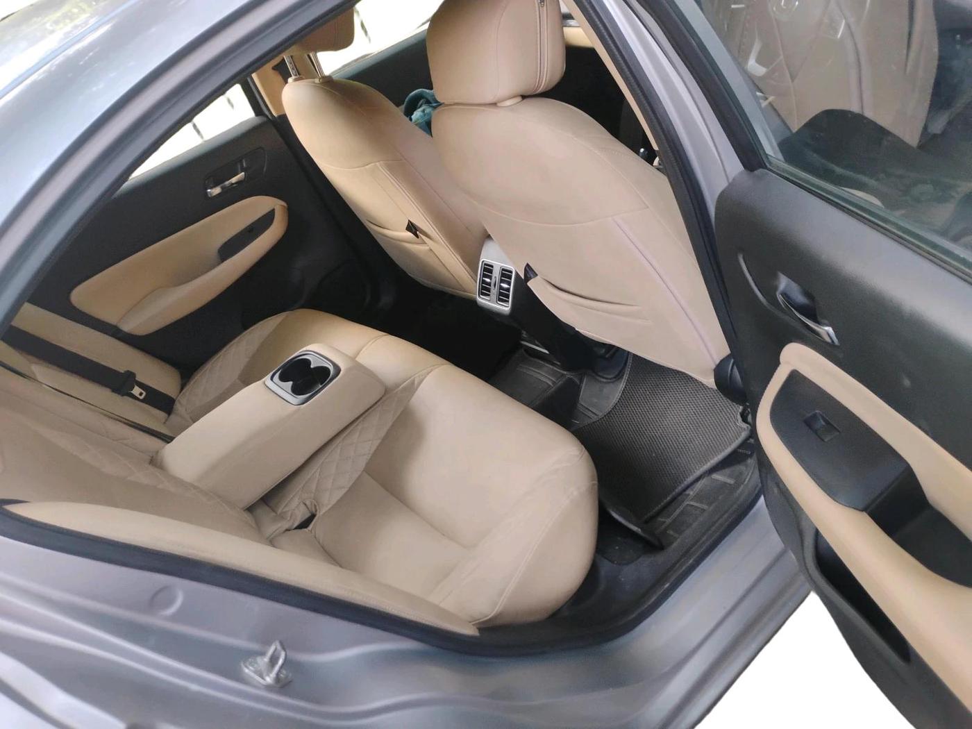 2020 Honda City 1.5L I-VTEC V MT 5TH GEN, Petrol, Manual, 41,043 km, interior