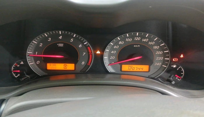 2011 Toyota Corolla Altis GL PETROL, Petrol, Manual, 1,20,744 km, interior