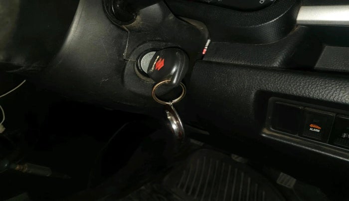 2012 Maruti Swift VXI, CNG, Manual, 54,951 km, interior